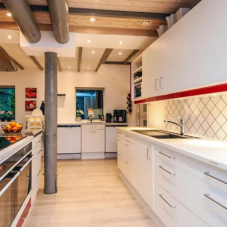 5 Star In Fårvang