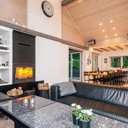 5 Star In * Fårvang