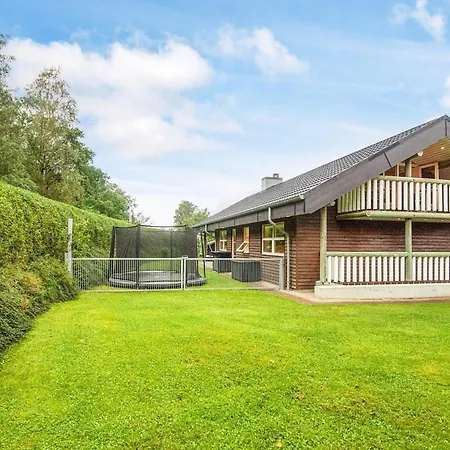 5 Star In Fårvang
